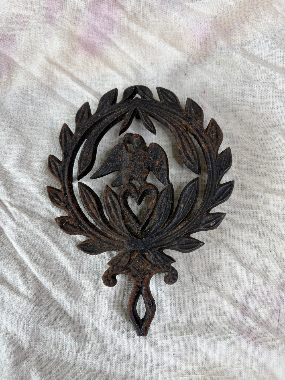 Rustic Black Cast Iron Wall Decor with Dove and Heart Motif